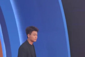 氣質(zhì)這塊必須的！中國(guó)男籃隊(duì)員們的紅毯！簡(jiǎn)直帥爆了！